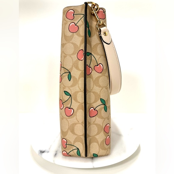 Coach Cherry Signature Bucket - Picture 2 of 14